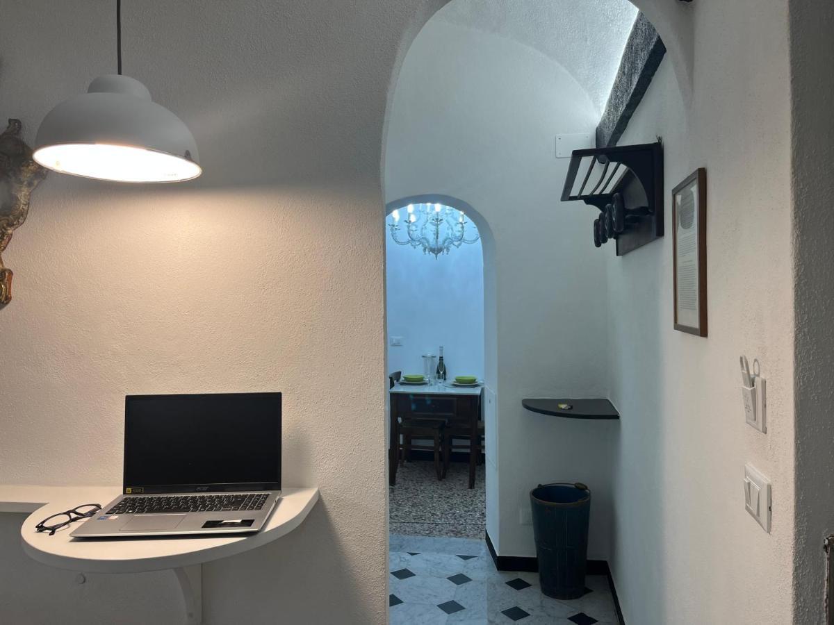 Dimora Borsotto Palazzo Storico, Acquario, Porto Antico Apartment Genoa Exterior photo